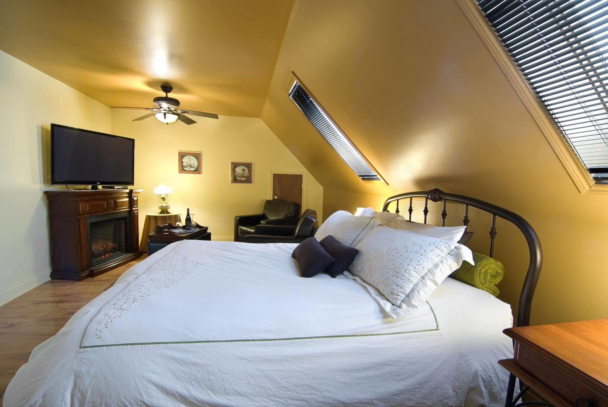 Bed and Breakfast Le Pimbina Mont-Tremblant Exterior foto